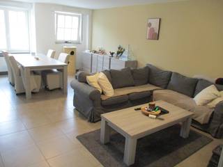 - In centrum- Zuid-terras van ca. 4 x 6 m- Zeer ruime lichte woonkamer- Open keuken voorzien van keramische kookplaat, oven, koel-vriescombinatie en...