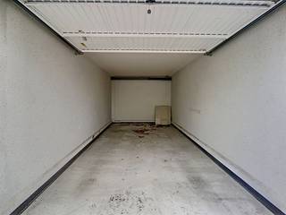 Garage à louer à Ypres