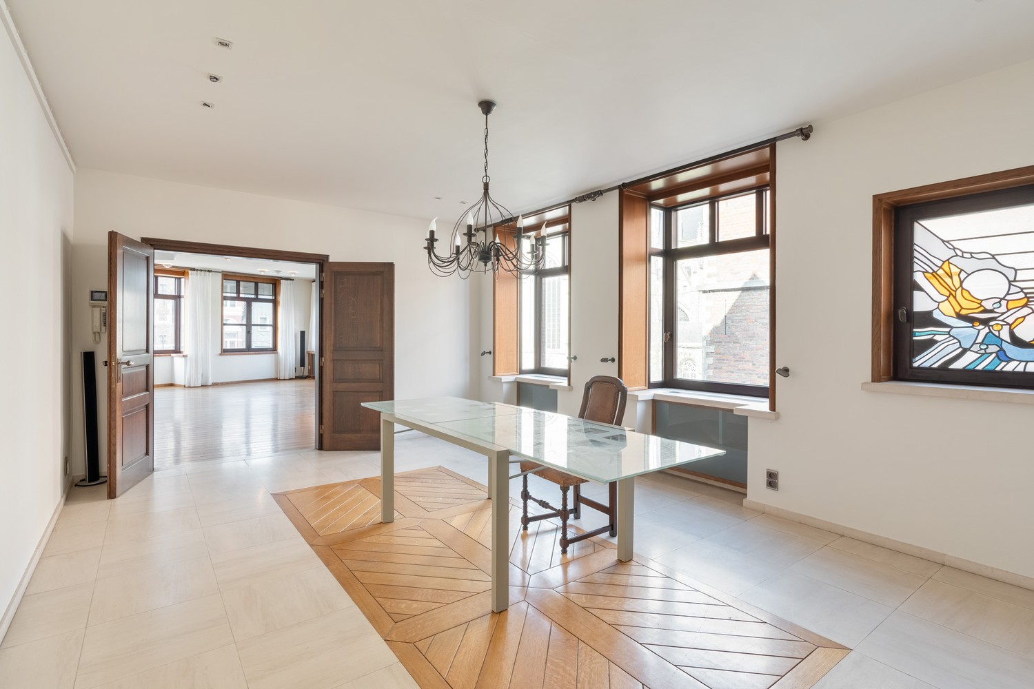 Uniek dakappartement met zicht op de Grote Markt – 299 m² wooncomfort in hartje Tienen - foto 4