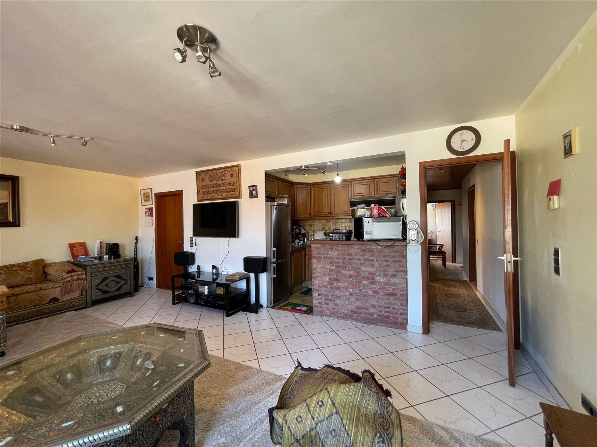 Centraal gelegen appartement met terras - foto 3