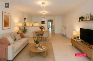 Cet appartement bien entretenu de 2 chambres à vendre est situé le long de la Koningsstraat, à quelques pas des commerces, des transports en commun, de la mer et de la plage.<br /><br />Disposition :<br />- hall d'entrée spacieux<br />- toilettes séparées<br />- salon avec cuisine ouverte bien équipée (lave-vaisselle, réfrigérateur avec congélateur, plaque vitrocéramique,...)<br />- débarras avec raccordement pour machine à laver<br />- toilettes séparées avec lave-mains<br />- salle de bain avec baignoire et double vasque<br />- chambre 1<br />- chambre 2<br />- une spacieuse terrasse ensoleillée à l'arrière de l'appartement<br /><br />Avantages : <br />- une terrasse bien exposée<br />- situation centrale (à proximité des transports en commun, de la mer et de la plage, des restaurants,...)<br />- Label EPC A<br />- un local à vélos dans le bâtiment<br /><br />Vous recherchez un appartement situé au centre d'Ostende à vendre ? Contactez-nous pour plus d'informations. <br /><br />Les images générées par l’IA sont fournies en guise d'inspiration. Elles ne tiennent pas compte des spécifications techniques, ni des renseignements urbanistiques, ni des possibilités concrètes de réalisation.