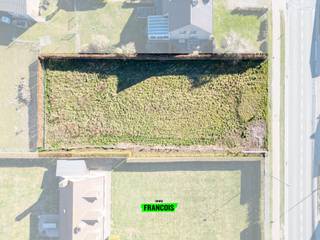 Dit perceel bouwgrond (zonder bouwverplichting) van 973 m², geschikt voor het bouwen van een vrijstaande woning, is gelegen op een vlot...
