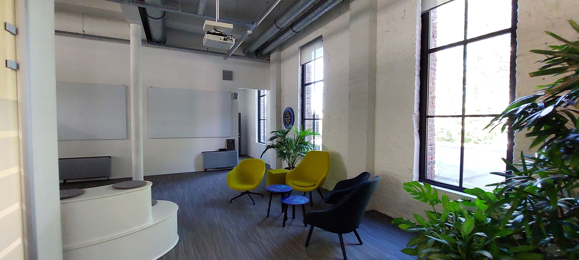 Commercial à louer à Courtrai - photo 3