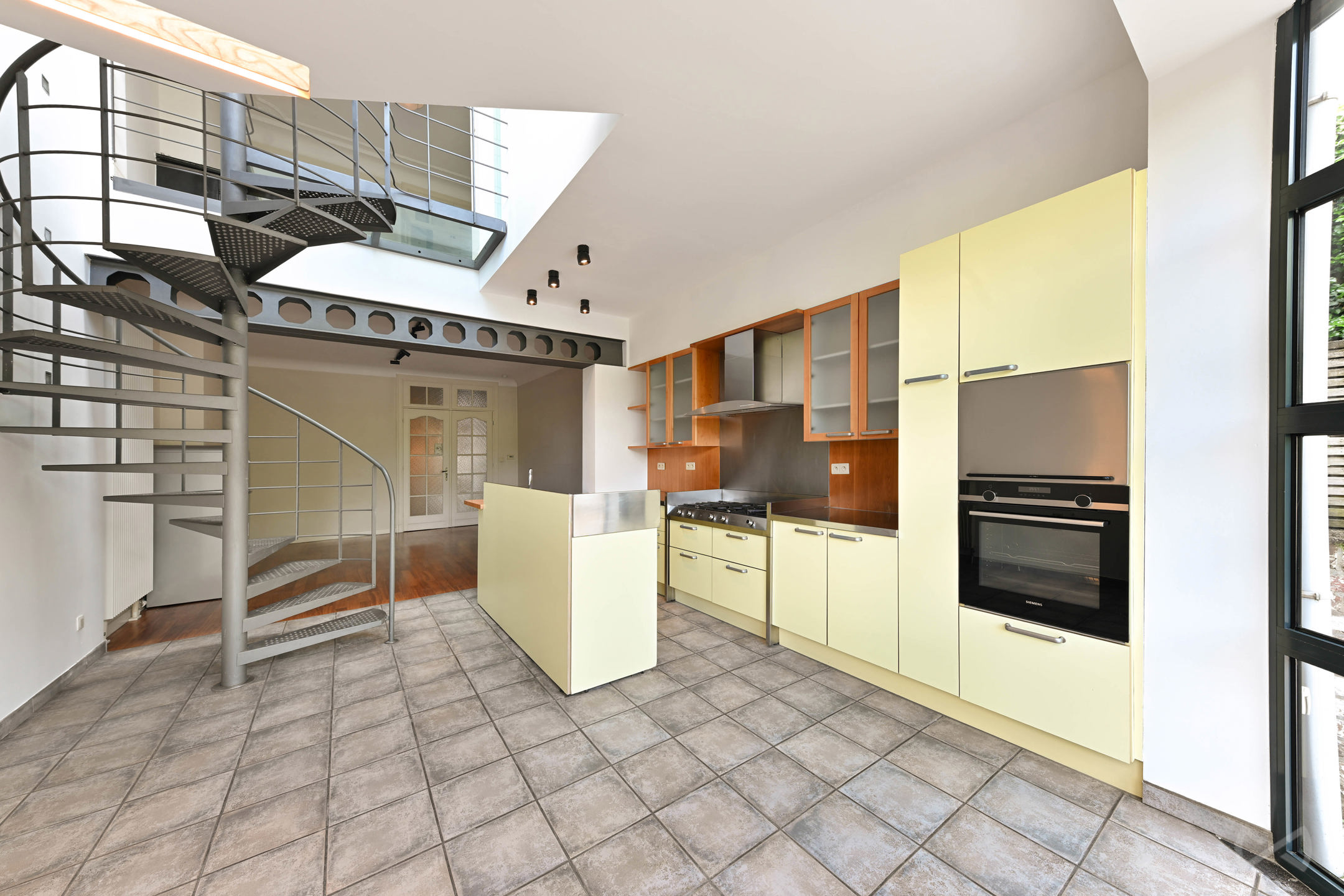 Karaktervol herenhuis te huur - foto 5