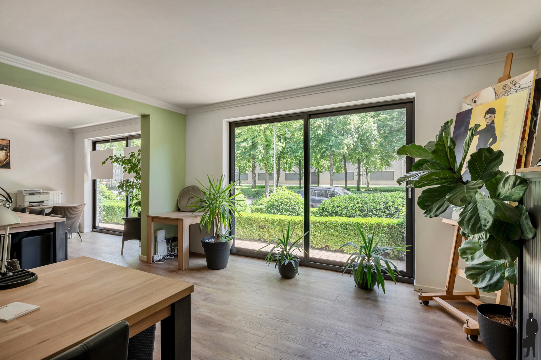 Ruim appartement van ca. 170 m² met 3 slaapkamers, garagebox en 2 terrassen op centrale ligging - foto 5