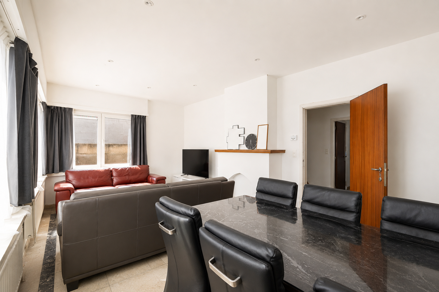 Maison à vendre à Stabroek avec 6 chambres - photo 3