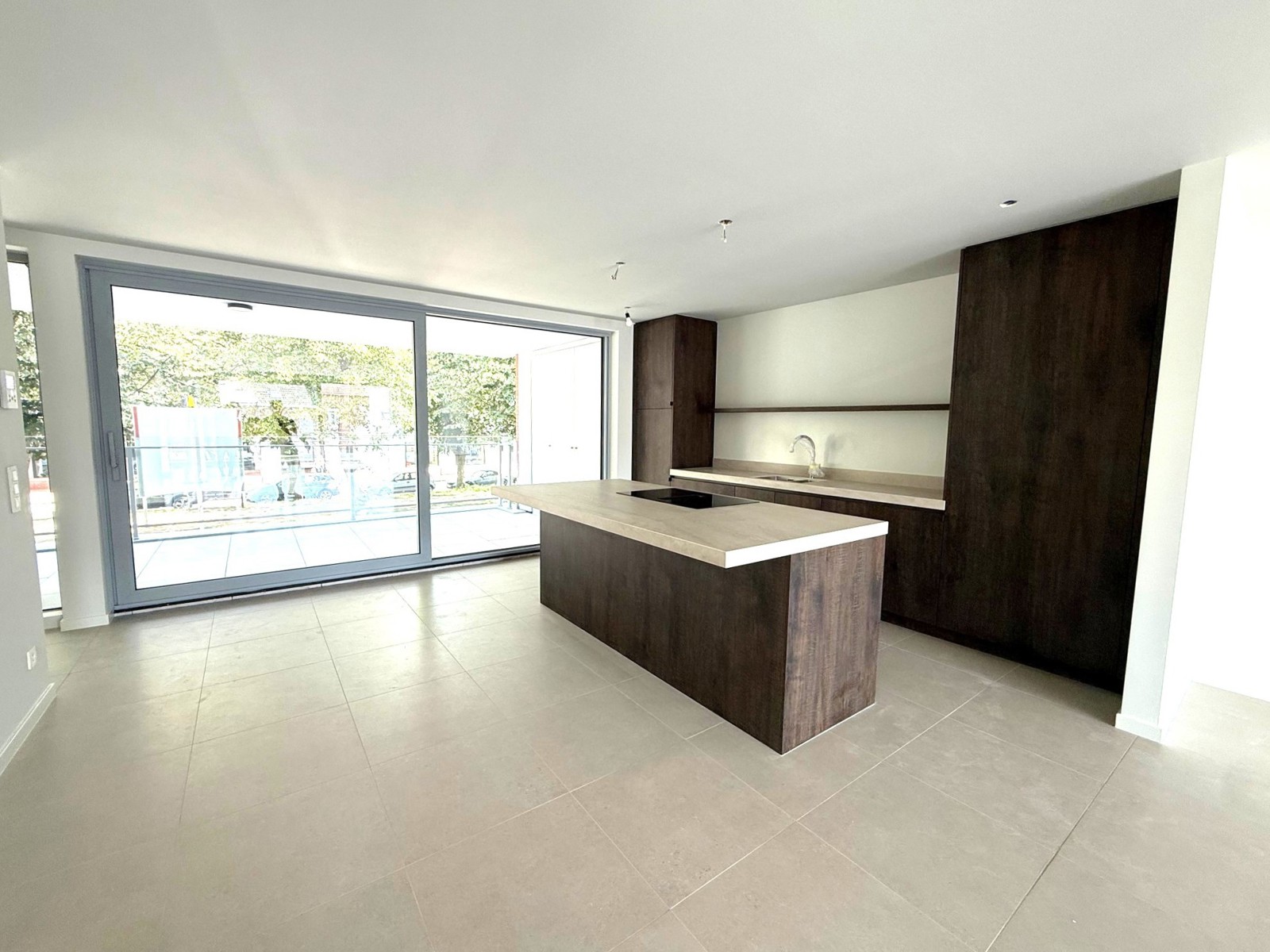 Appartement met 2 slaapkamers. - foto 5