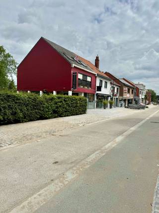 Compact appartement in centrum Keerbergen met veel lichtinvalKeerbergen, een bruisende gemeente in de provincie Vlaams-Brabant, is een ideale plek om...