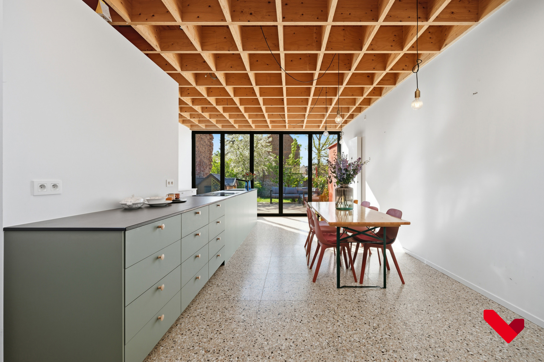 Stijlvol en ruim gerenoveerd herenhuis in centrum Tienen - foto 5