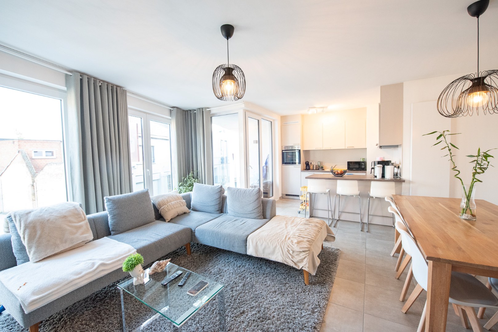 Recent instapklaar en lichtrijk appartement te huur in centrum Waregem - foto 3