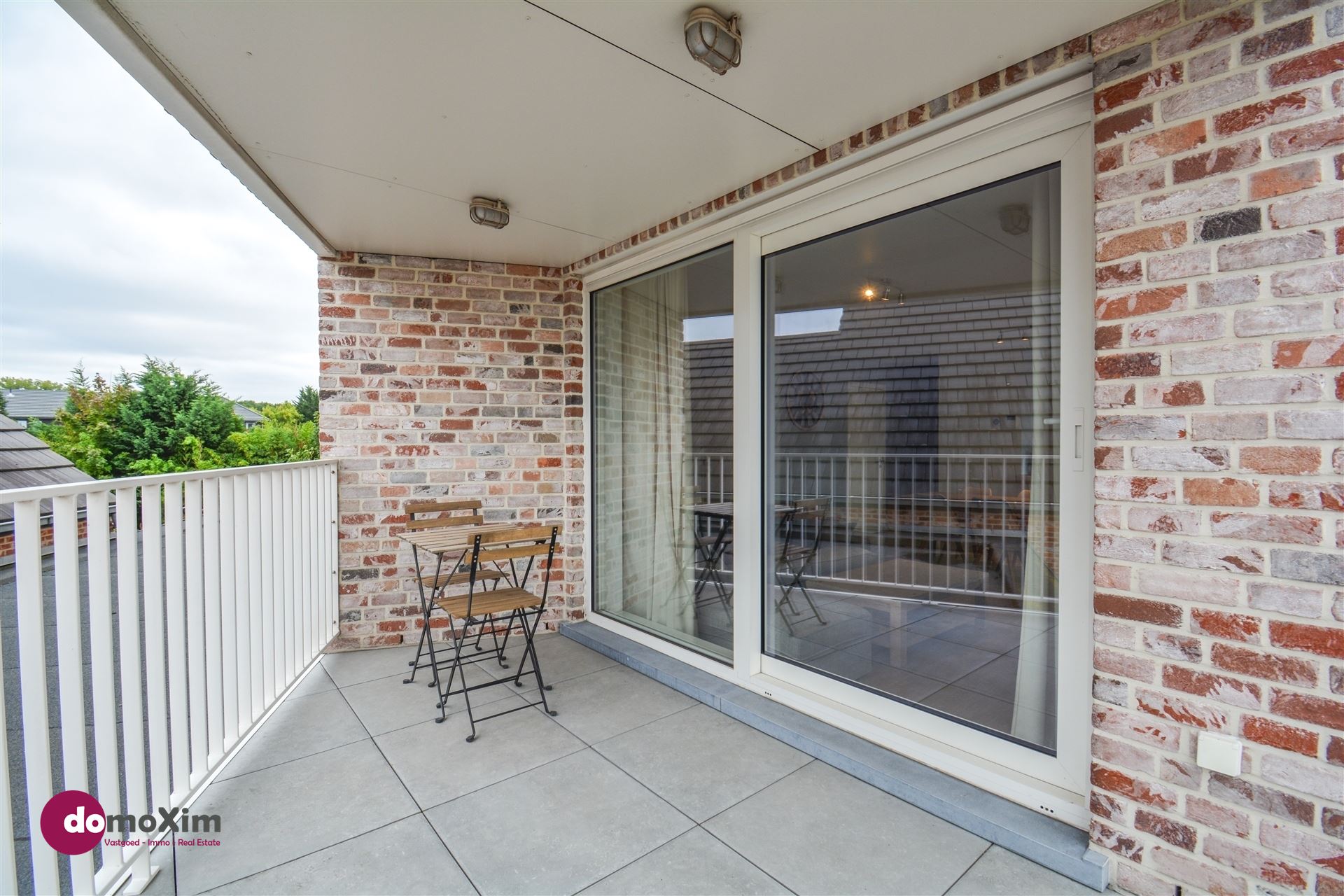 Agréable duplex avec belle terrasse & double parking souterrain à Kampenhout - photo 2