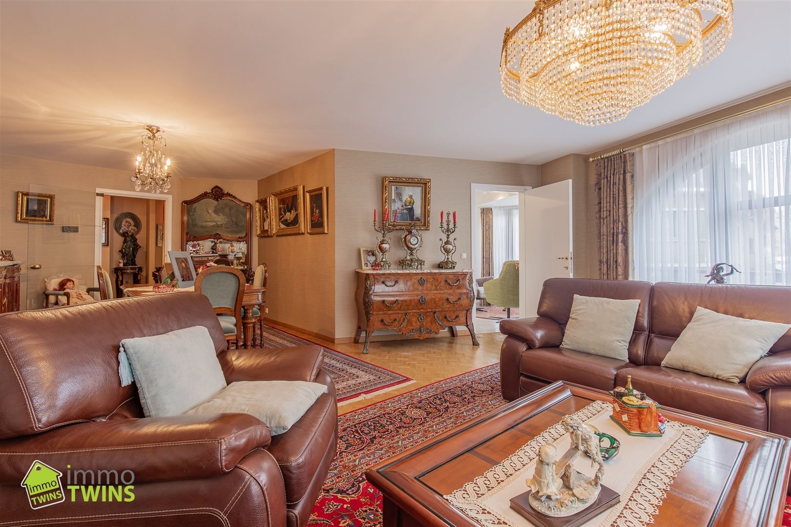 Stijlvol appartement met prachtig uitzicht op het Keizersplein hartje Aalst - foto 2