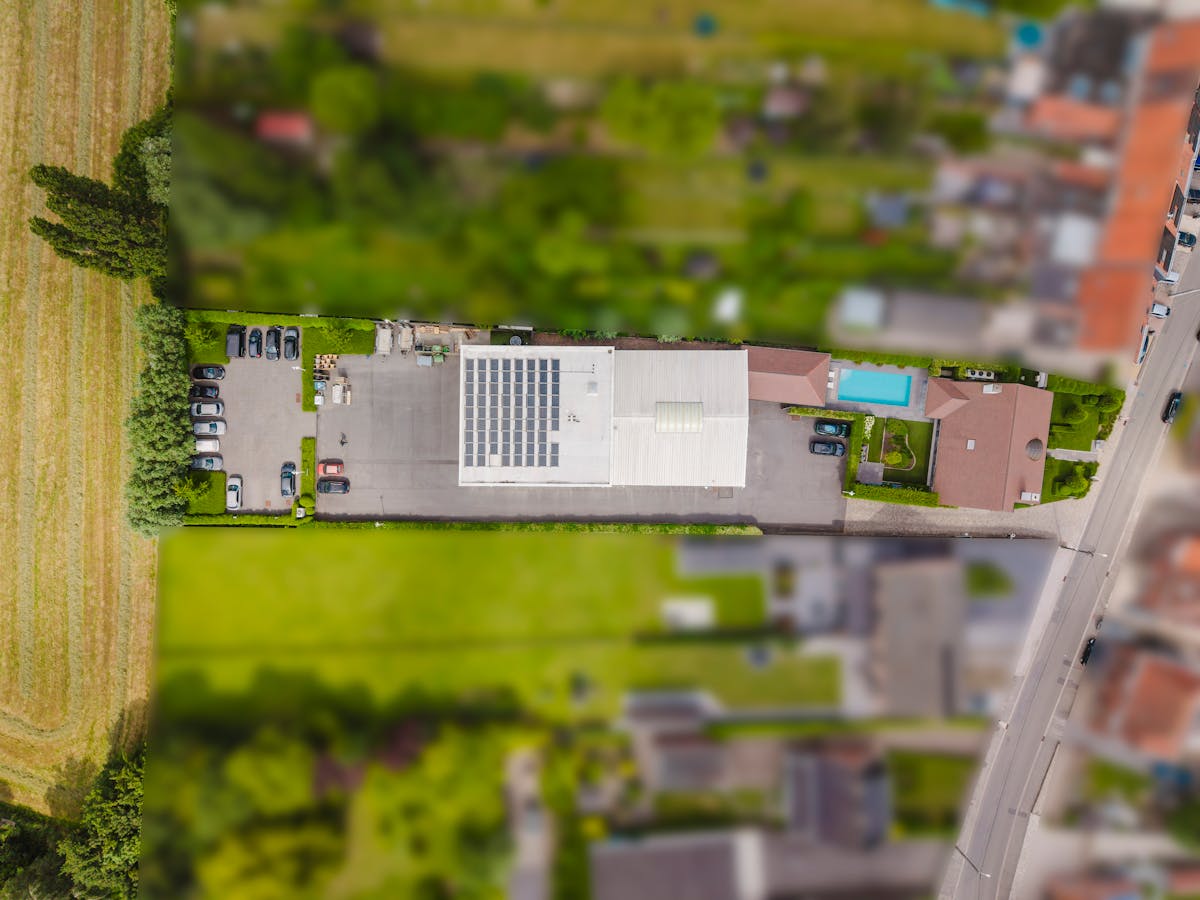 Bedrijfsgebouw met woning te Lendelede - foto 4
