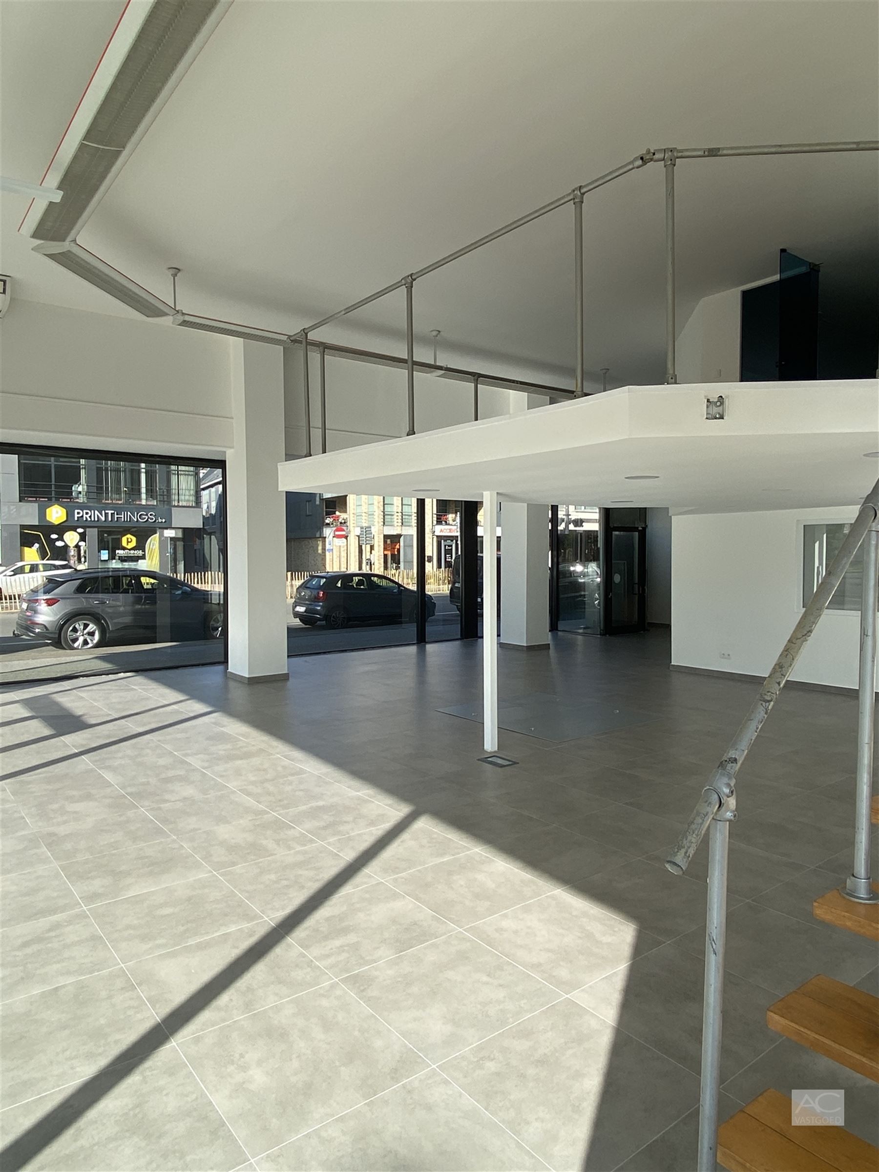 Commercieel handelspand in hartje Sint-Niklaas - foto 4