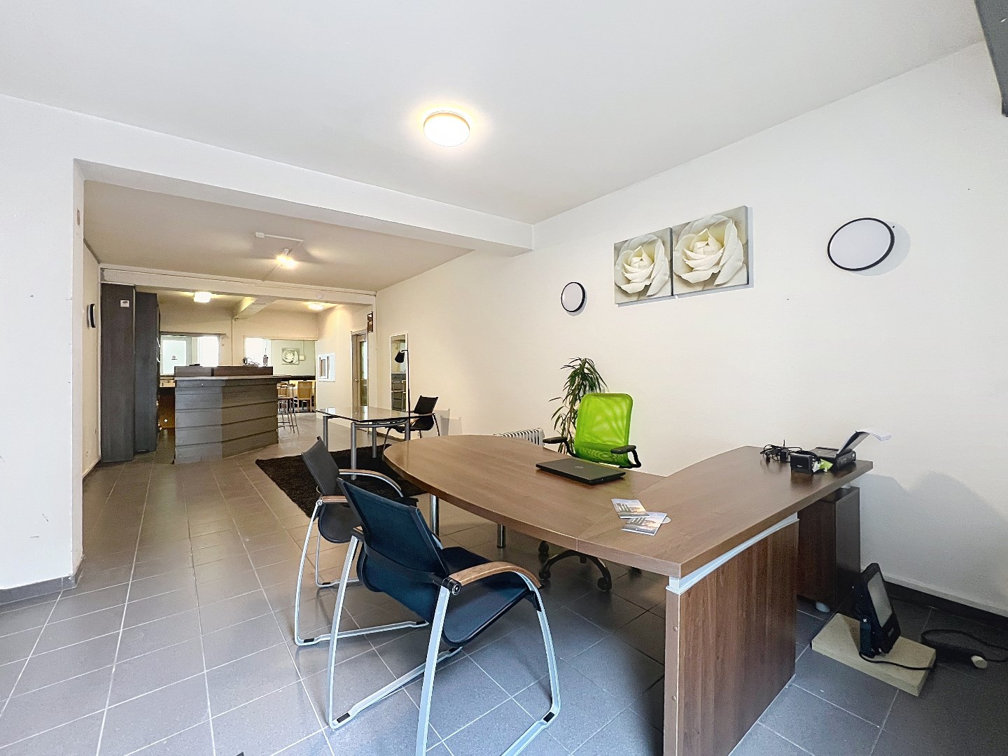 HANDELSPAND in gouden driehoek – Mariakerke - diverse uitbatingsmogelijkheden - foto 1