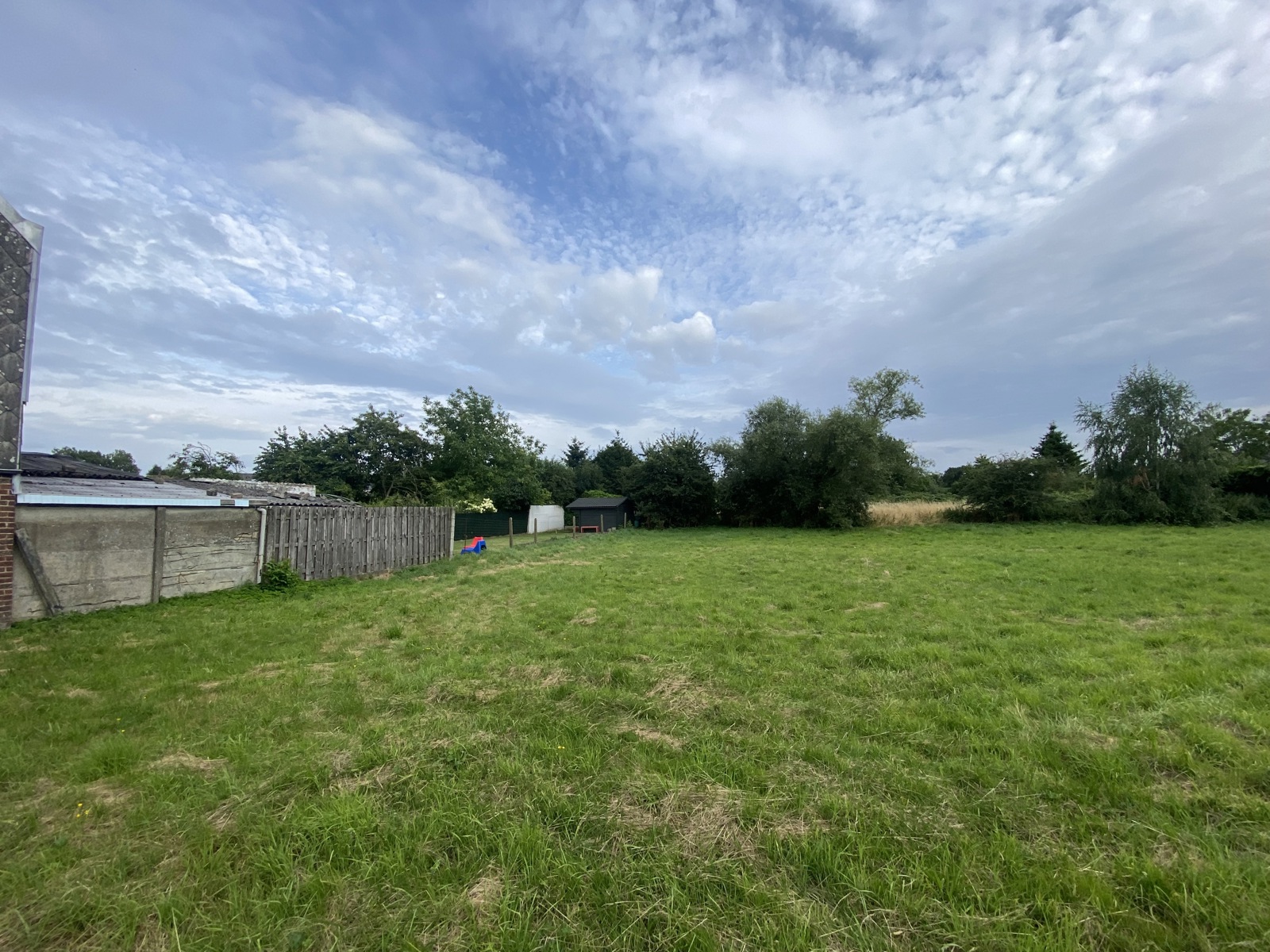 Mooi perceel bouwgrond van 5a 18ca - halfopen bebouwing - foto 4