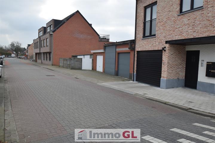 Garage for rent in Zoersel