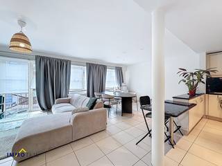 Dit instapklaar appartement is gelegen op de eerste verdieping van een kleinschalig gebouw en beschikt over een praktische en aangename indeling...