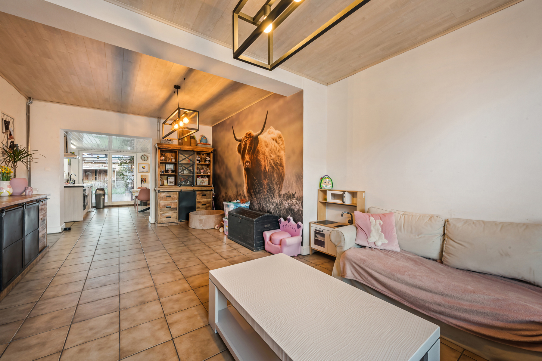 Ruime woning (5 slpks) met garage en tuin - foto 5