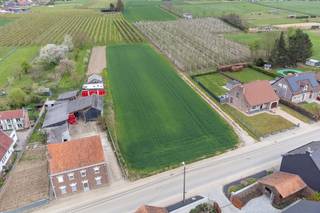 Deze twee mooie bouwgronden bevinden zich in woongebied met landelijk karakter in Kapellen, een deelgemeente van Glabbeek. Ze zijn bestemd voor...