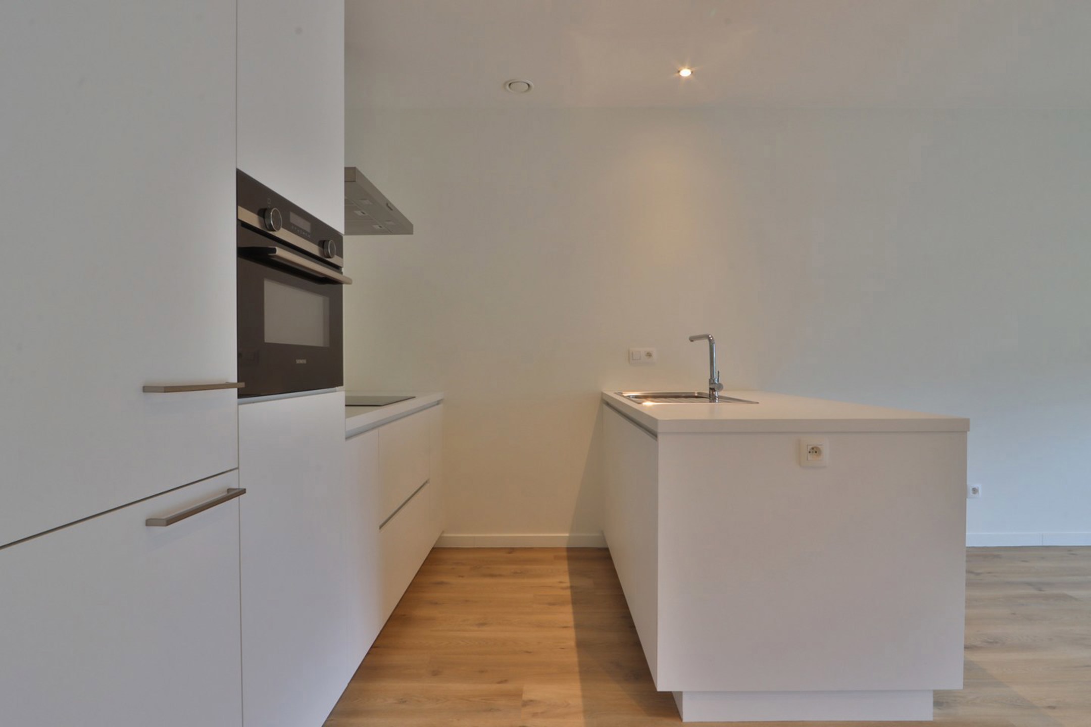 Appartement met 2 slaapkamers en terras in Beveren! - foto 4