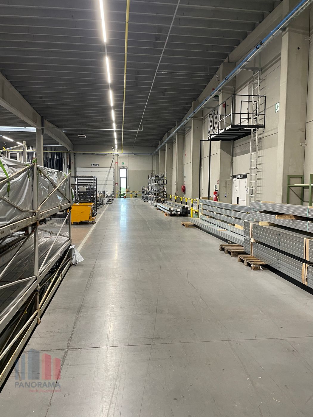 High-end industrial building of 8,800 m² with office space along the E19 - photo 5