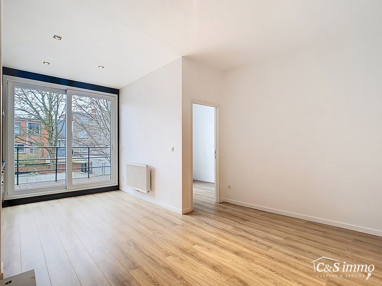 Instapklaar appartement met 2 slaapkamers en ruim terras - foto 2