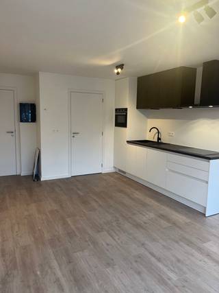 - Toplocatie<br />- Energiezuinig<br />- Volledig gerenoveerd<br />- Alle comfort