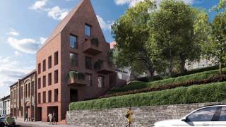 <p>In het hart van de bruisende stad Aarschot, op wandelafstand van de Grote Markt &amp; van de gezellige Theo De Beckerstraat met verschillende winkels en in onmiddellijke nabijheid van scholen, sportcentra &amp; culturele centra zoals cinema UGC, realiseert projectontwikkelaar V&amp;V Group nieuwbouwresidentie “De Vakschool”.</p>
<p><em>De oude gebouwen worden gesloopt en heropgebouwd, mogelijkheid tot aankoop aan 6%</em><br /><br />Residentie De Vakschool biedt een divers aanbod van twee- en drie-slaapkamer BEN-appartementen aan, met mooie oppervlaktes die variëren van 85m² tot 127m².<br />Voor het uittekenen van dit project waarvan de historische gevel van de vroegere vakschool wordt behouden werd een samenwerking aangegaan met gerenomeerd architectenbureau dmvA. <br /><br />dmvA zorgt voor het beste van 2 werelden. Ze zorgen dat historische kenmerken behouden kunnen blijven maar er toch comfort is van een moderne nieuwbouw. Dit resulteert in een prachtig samenspel van hoogteverschillen, geschiedenis &amp; nieuwbouw. <br />Achter de gevels, waar monument en moderne architectuur elkaar ontmoeten, vind je een oasa van rust.<br /><br />De appartementen worden volledig instapklaar afgeleverd met onder meer een volledig ingerichte hoogwaardige keuken en badkamer, die u zelf kan kiezen bij zorgvuldig geselecteerde leveranciers. Vloerverwarming, ventilatie, parketvloeren,… zijn luxe-afwerkingen die standaard mee voorzien zijn. De architecturale details en hoge afwerkingsgraad zorgen voor een exclusieve inrichting die doorheen het hele project voelbaar is.</p>
<p>Mogelijkheid tot aankoop aan 6% btw.</p>
Welkom in De Vakschool, waar wonen in hartje Aarschot een nieuwe dimensie krijgt.<br />Meer info? Bel 0468 21 65 00 of mail info@vv-realestate.be