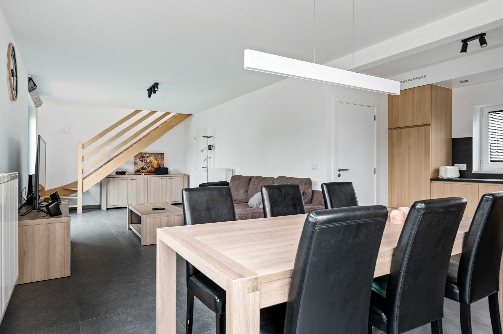 Appartement à vendre à Wijnegem avec 3 chambres - photo 2