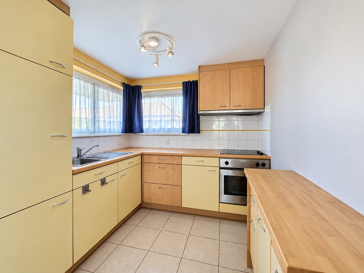 Zongerichte vakantiewoning met gezellig terras, tuin en parking. - foto 4