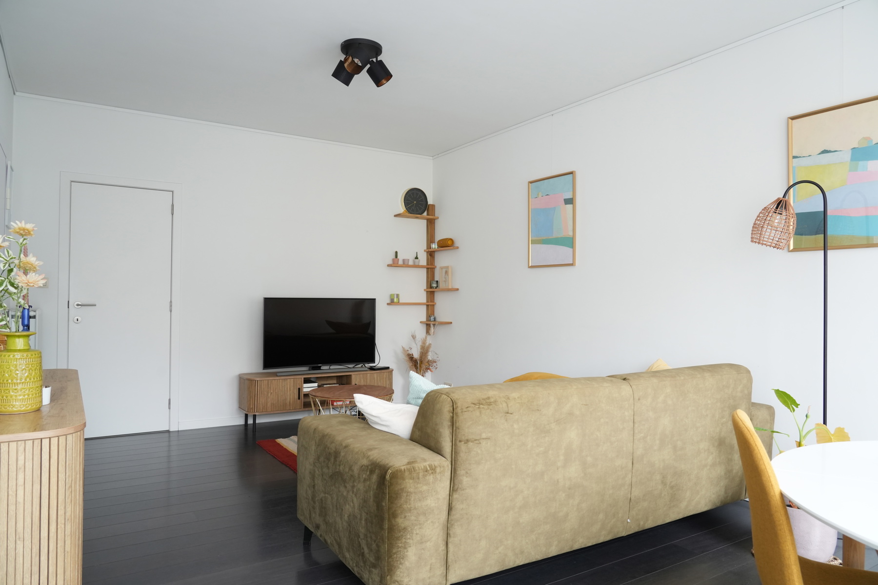 Appartement te huur in Antwerpen met 1 slaapkamer - foto 2