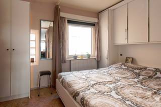 Aangenaam appartement gelegen op de eerste verdieping met zongericht terras. Nieuwe ramen met hoogrendementsglas. Gezellige woonkamer met...