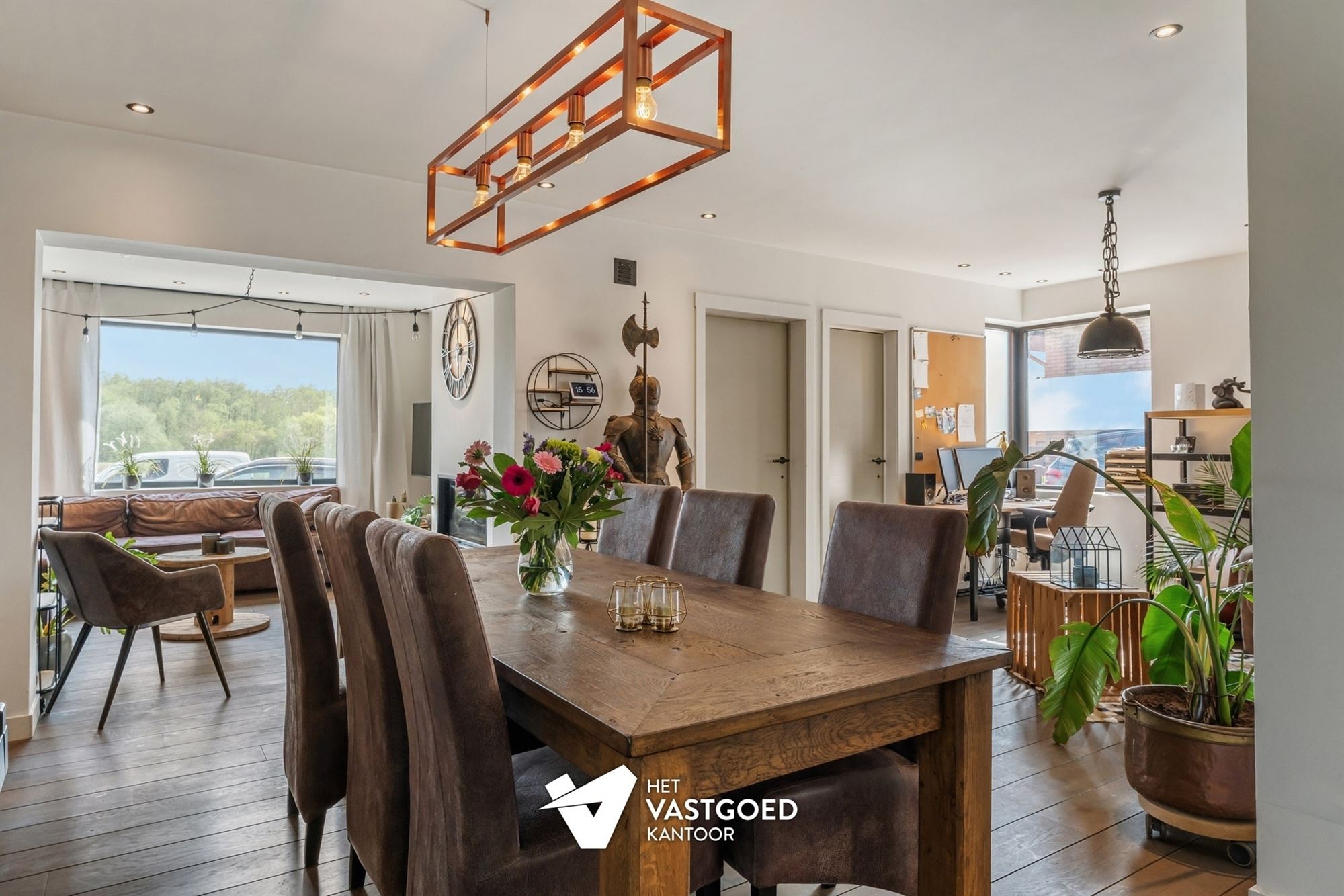 STIJLVOLLE GERENOVEERDE WONING GELEGEN OP EEN MOOI UITGESTREKT PERCEEL VAN 11A 64CA TE BEVERLO - foto 4