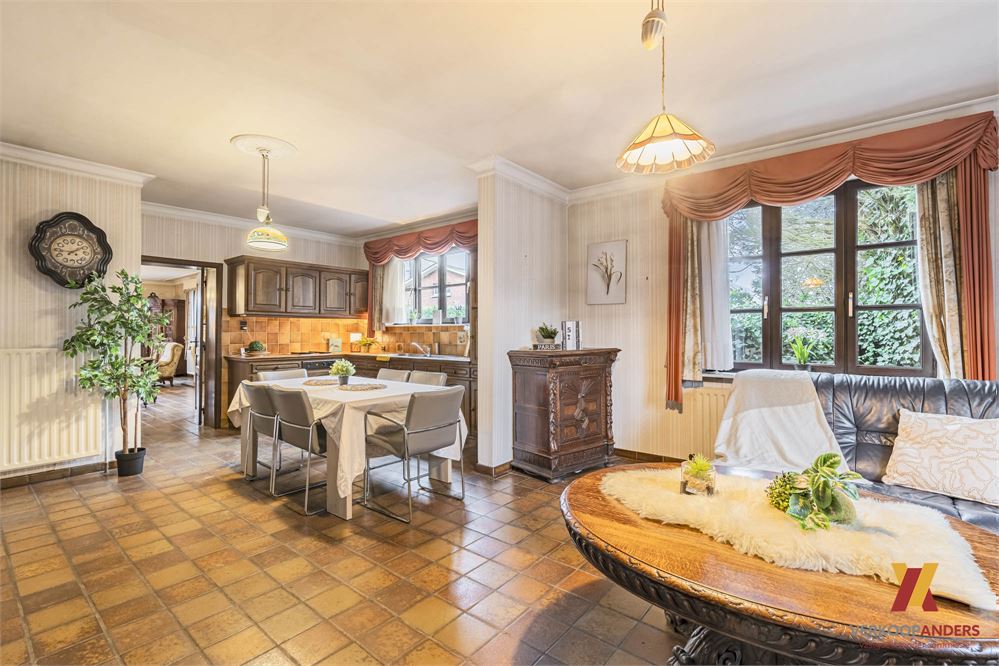 Mooie, Karaktervolle Woning met 4 slaapkamers en eindeloze mogelijkheden! - foto 5