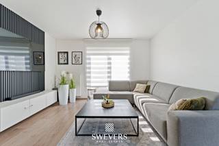 Voor meer info en foto’s, surf naar www.swevers.be – In een rustige en kindvriendelijke straat in Heusden-Zolder wacht deze moderne halfopen...