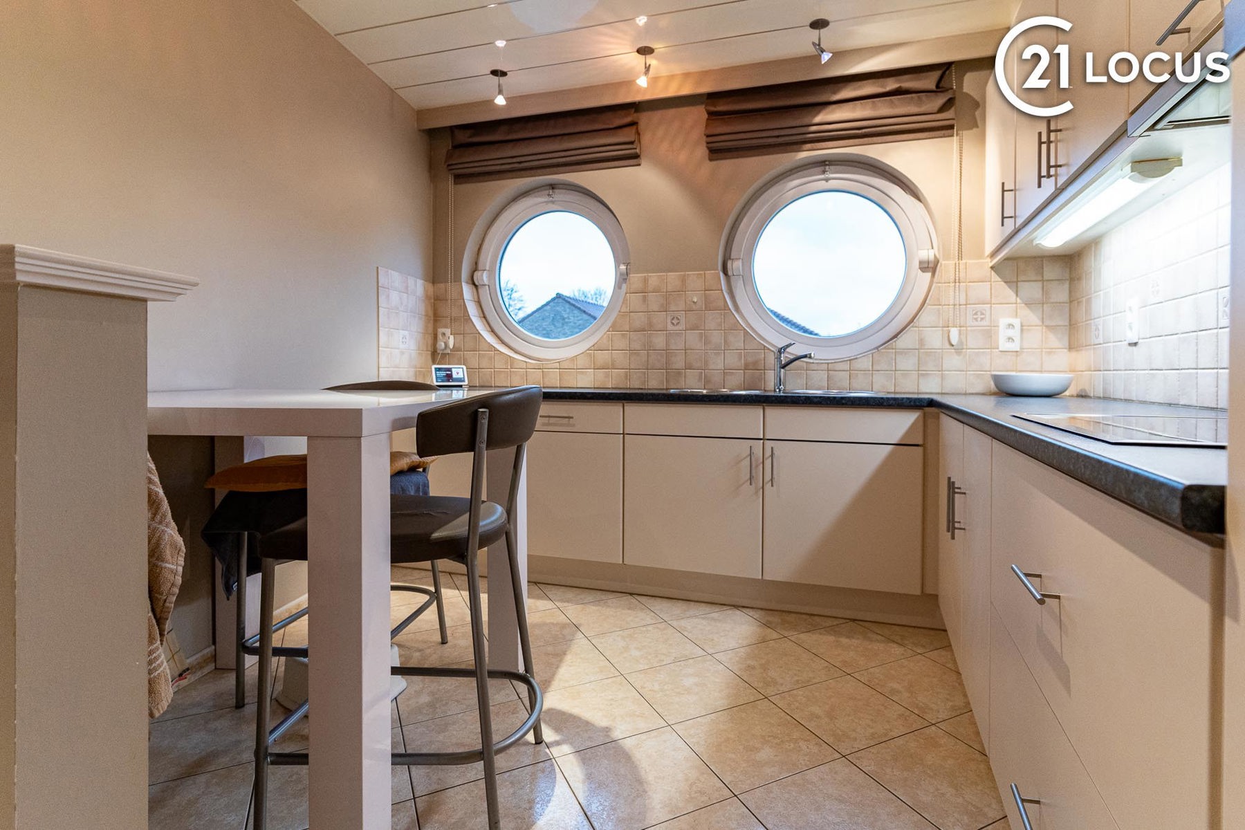 Instapklare 4-slaapkamerwoning met zonnepanelen &amp; tuin - foto 4