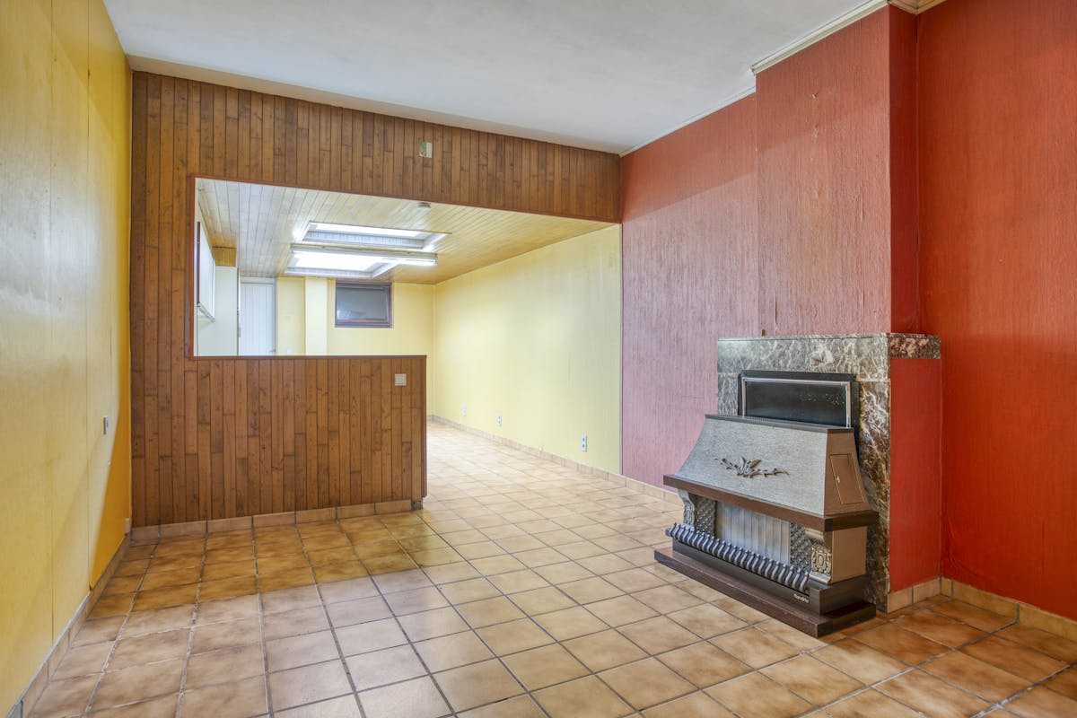 Maison de 2 chambres à rénover à vendre à Courtrai ! - photo 3