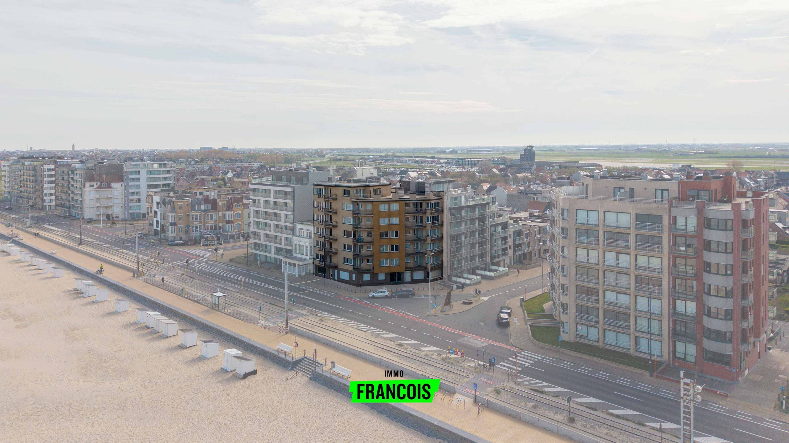 Instapklaar hoekappartement met prachtig zeezicht in Raversijde (Oostende) - foto 3