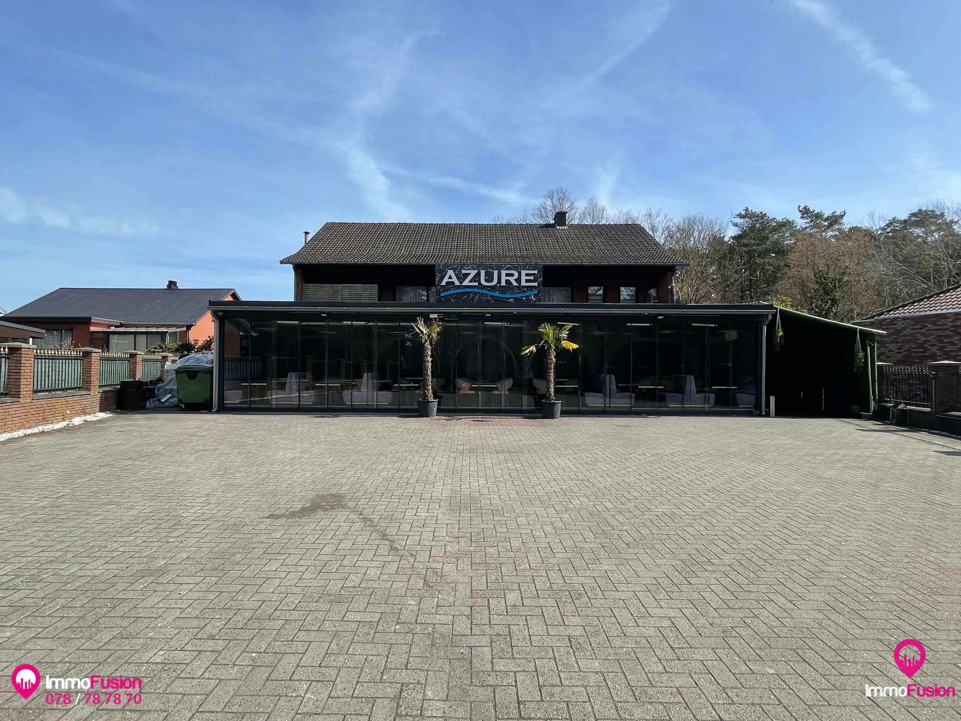 Riant handelspand met apart appartement + parking op toplocatie! - foto 4