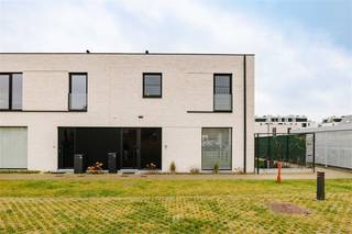 Destelbergen - Vous êtes à la recherche d'une propriété énergétiquement efficace avec tout le confort et un jardin ensoleillé à Destelbergen ?Cette...