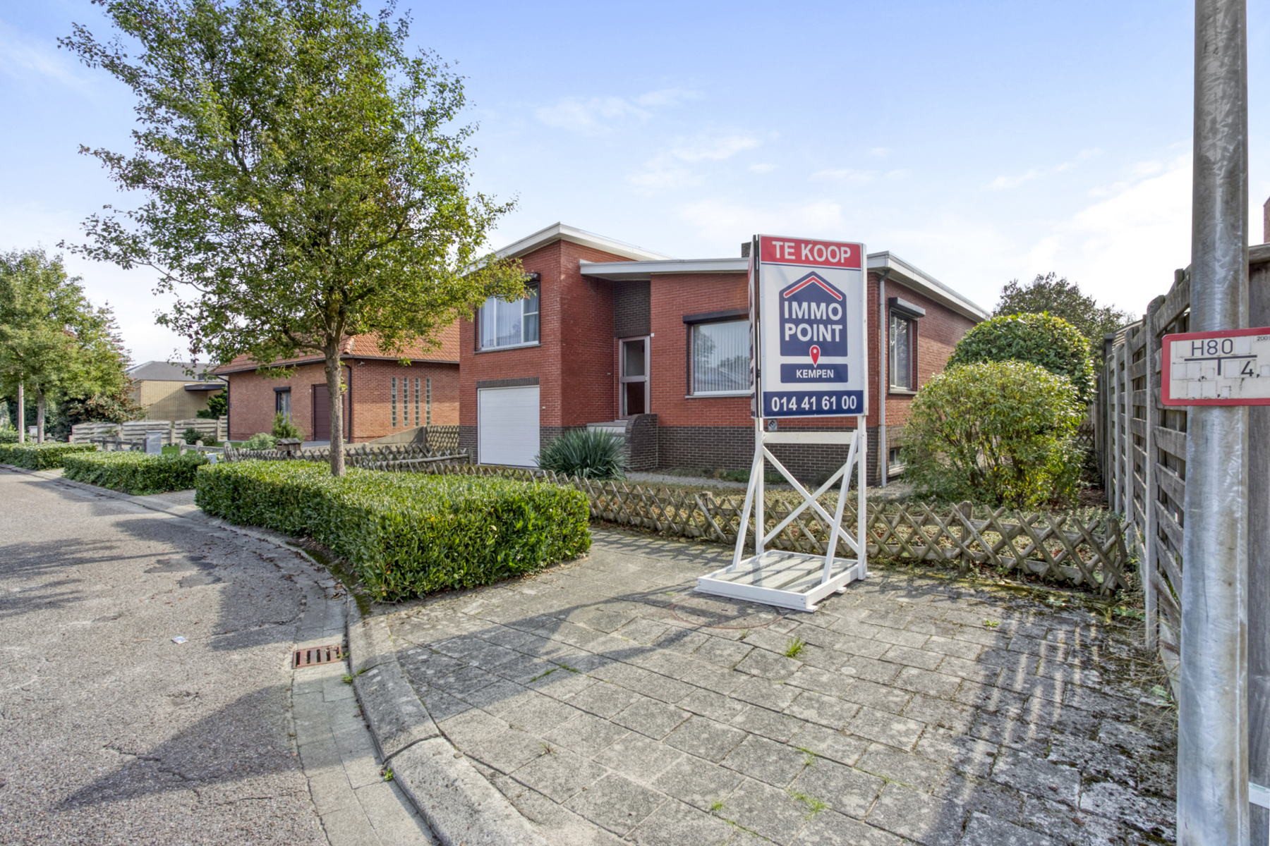 Rustig gelegen gezinswoning (3slk) met ruime bergkelders - foto 1