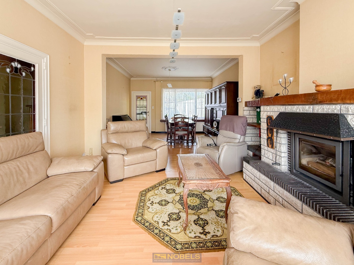 Te koop, solide halfopen bebouwing met tuin en garage nabij de Reytmeersen. - foto 5