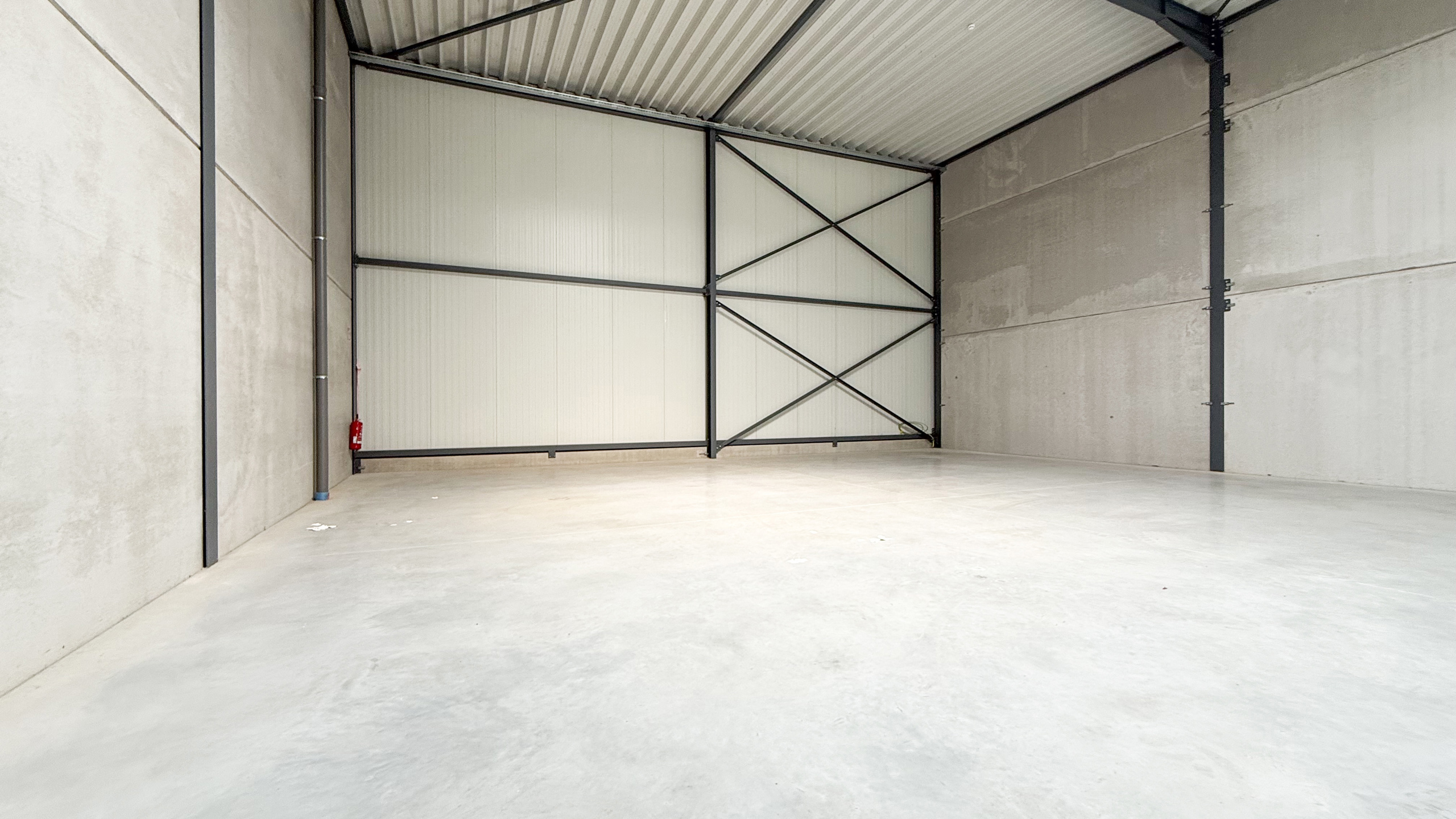 Nieuwbouw KMO-unit van 216 m² op topligging in Beringen! - foto 5