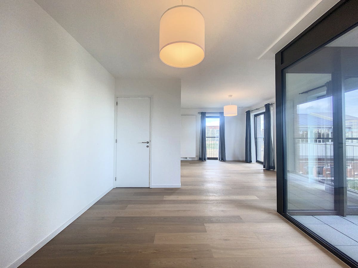 Tour & Taxis - Appartement 2 slaapkamers 2 badkamers te huur - foto 4