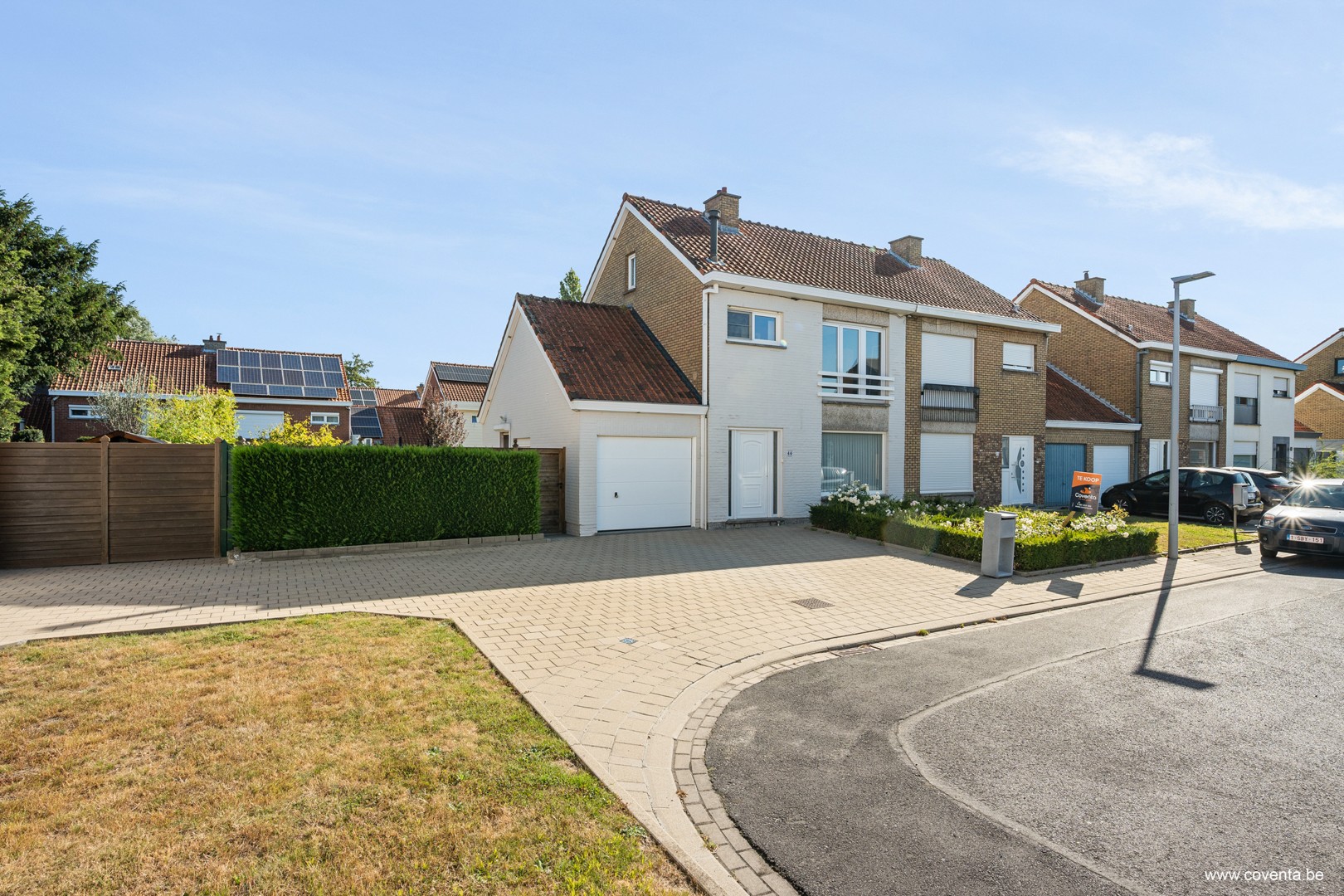 House for sale in Roeselare with 4 bedrooms - photo 1