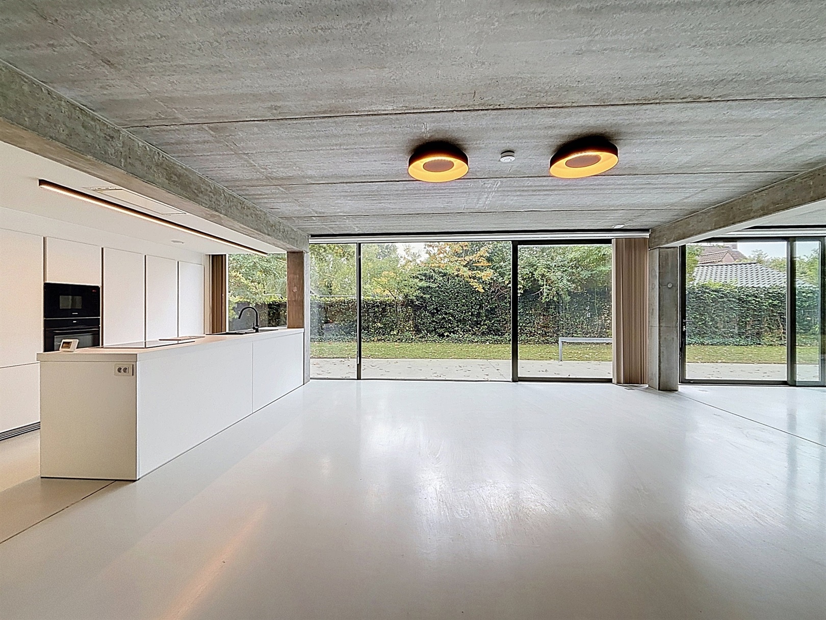Unieke architecturale woning met 4 slaapkamers en tuin! - foto 3