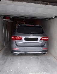 Zeer ruime garagebox gelegen op de Leopoldlaan op het gelijkvloers. Gelegen centraal in het centrum van Knokke. Vlot toegankelijk en kan dienen...