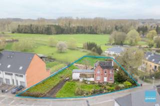 Te koop in Erpe : perceel grond van 18 are gelegen in woongebied met een straatbreedte van 44m.Dienst stedenbouw geeft mondeling akkoord voor...