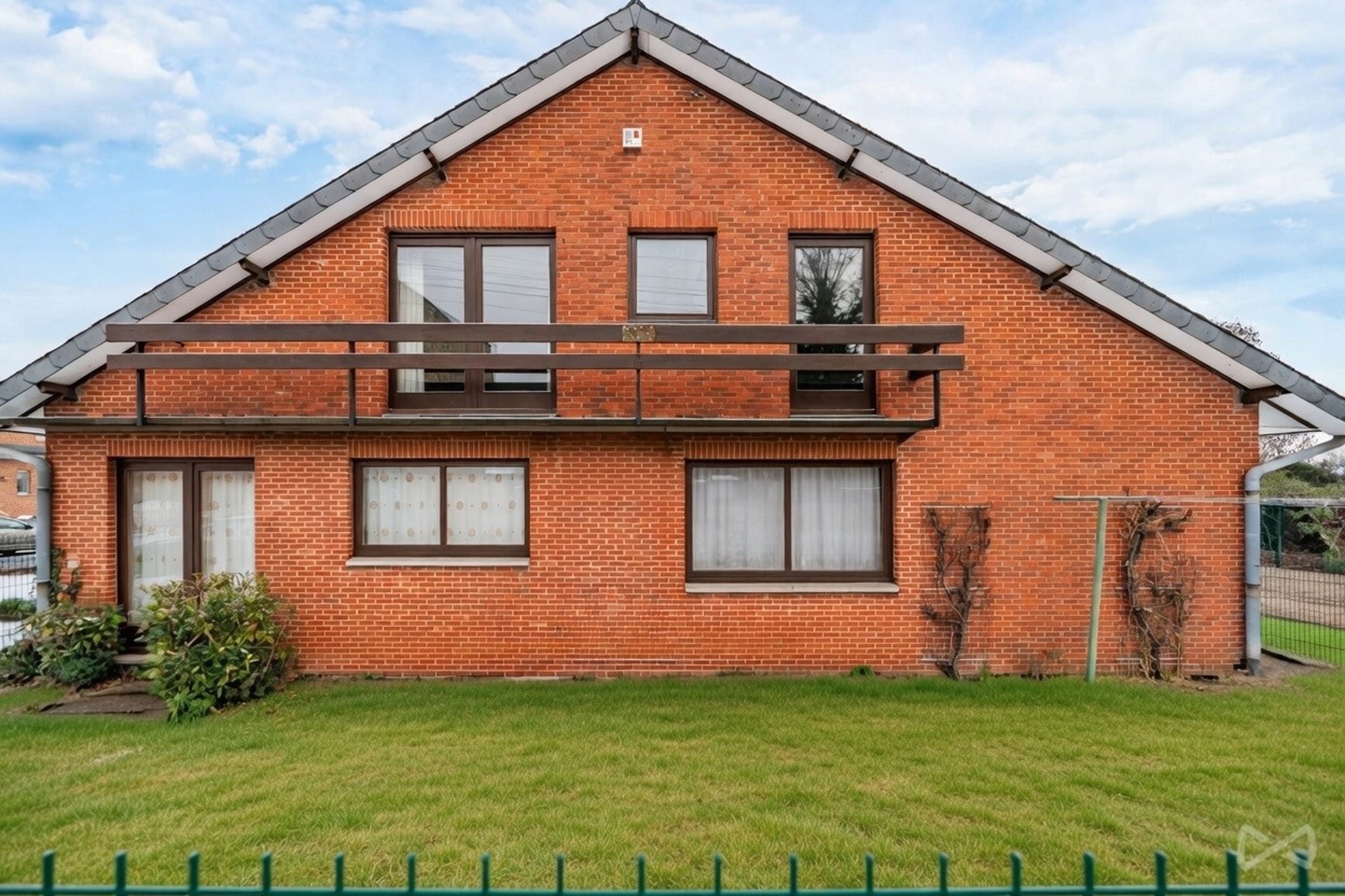 Maison à vendre à Hannut avec 4 chambres - photo 2